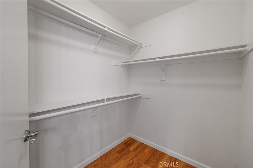 25671 Le Parc 63 Property Photo 18