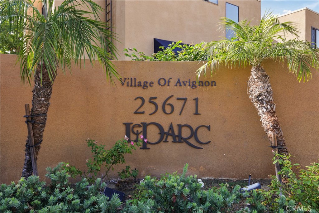 25671 Le Parc 63 Property Photo 26