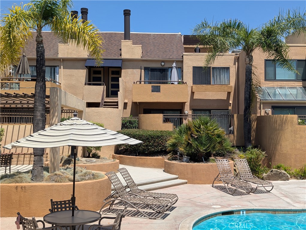 25671 Le Parc 63 Property Photo 1