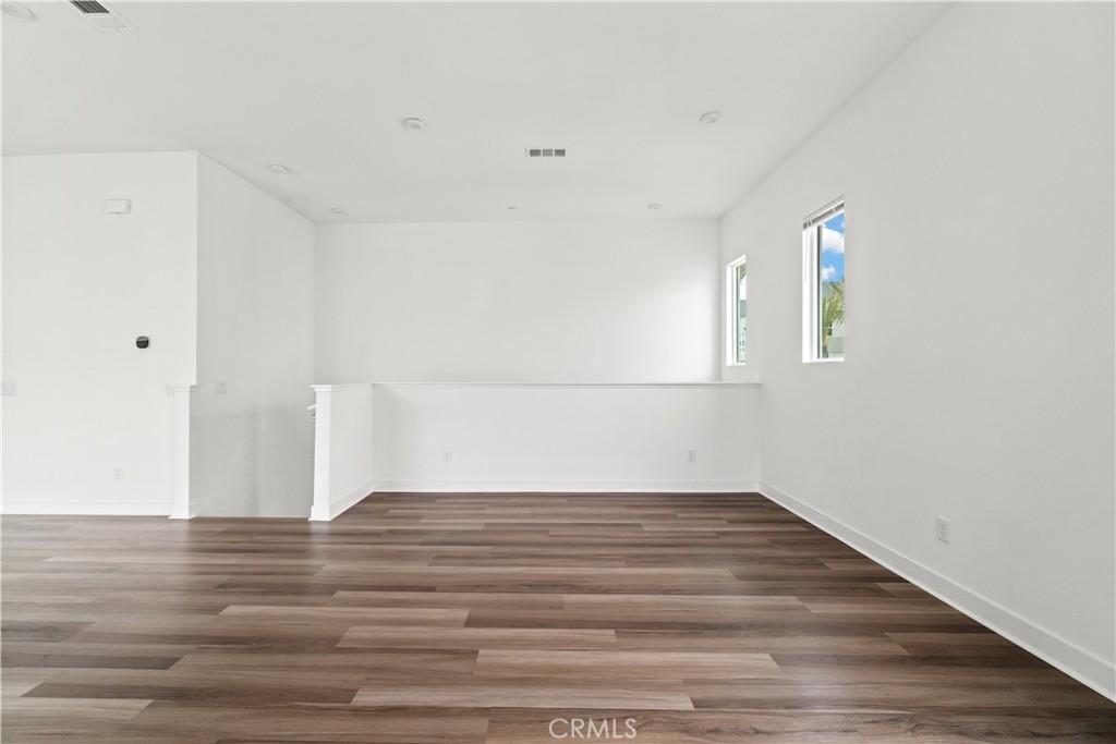 1302 W Bushell Street Property Photo 9