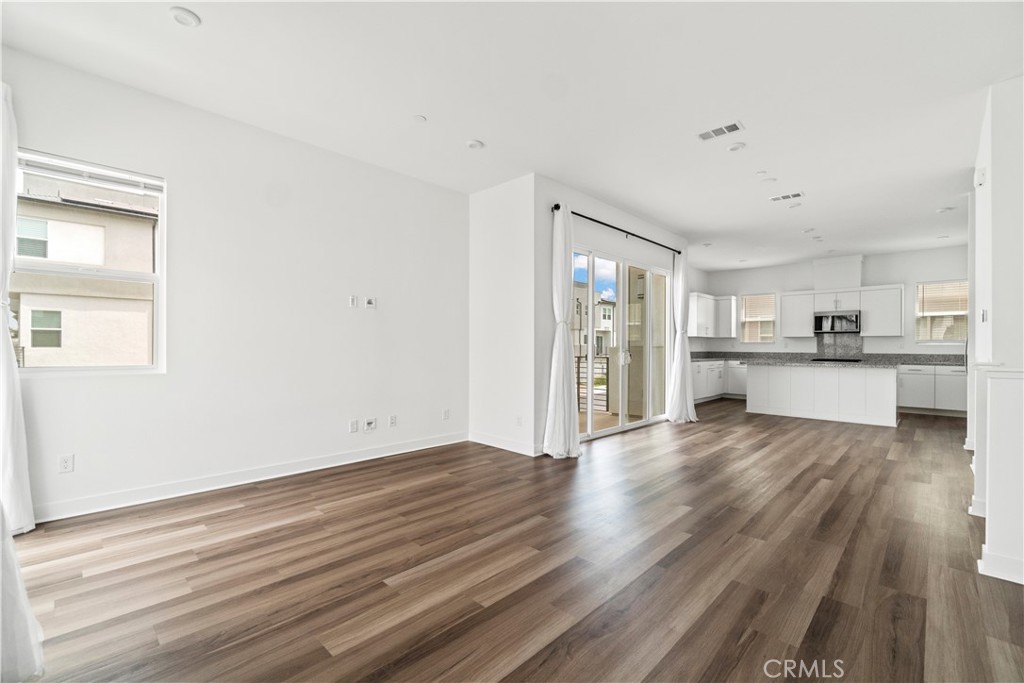 1302 W Bushell Street Property Photo 11