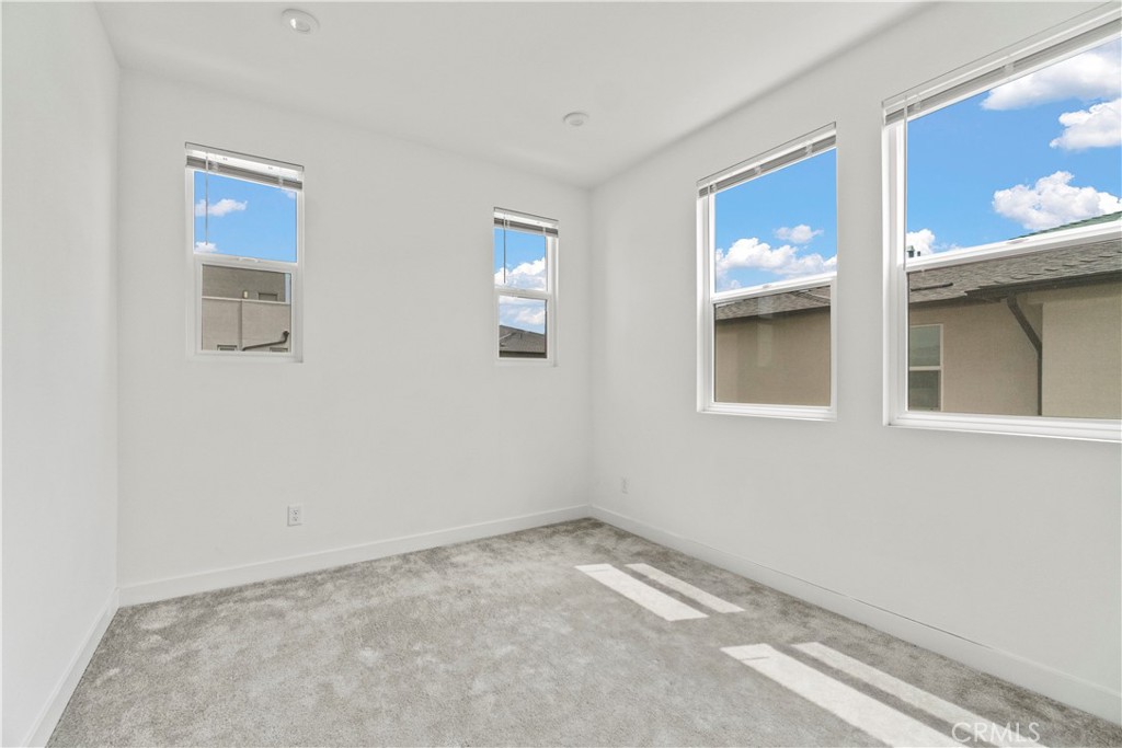 1302 W Bushell Street Property Photo 22