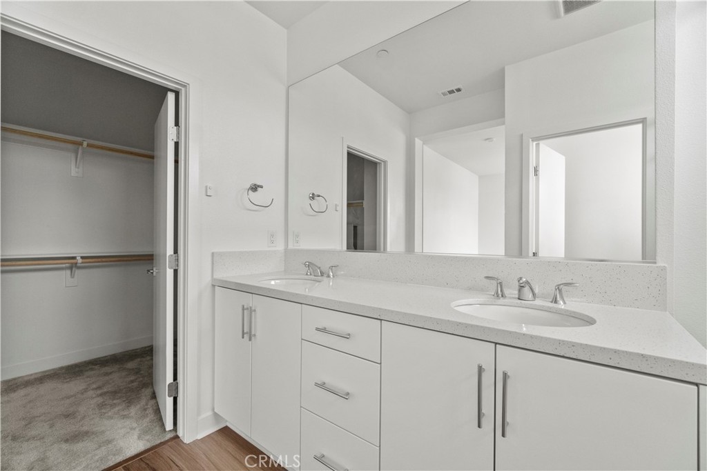 1302 W Bushell Street Property Photo 28