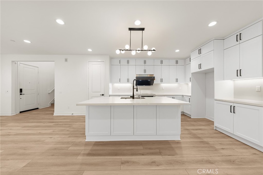 8606 Mission Villa Property Photo 5