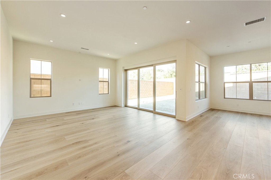131 Campion Property Photo 5