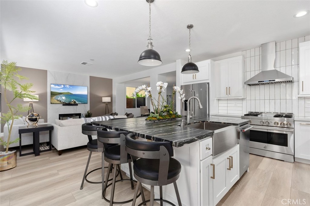 8 National Place Property Photo 14
