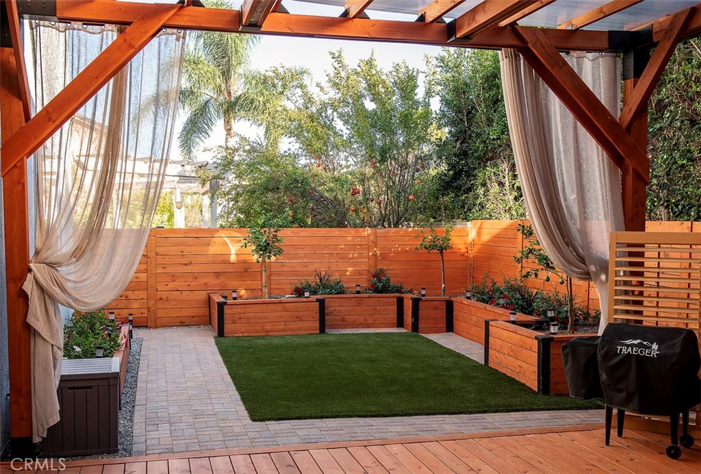 8 National Place Property Photo 39