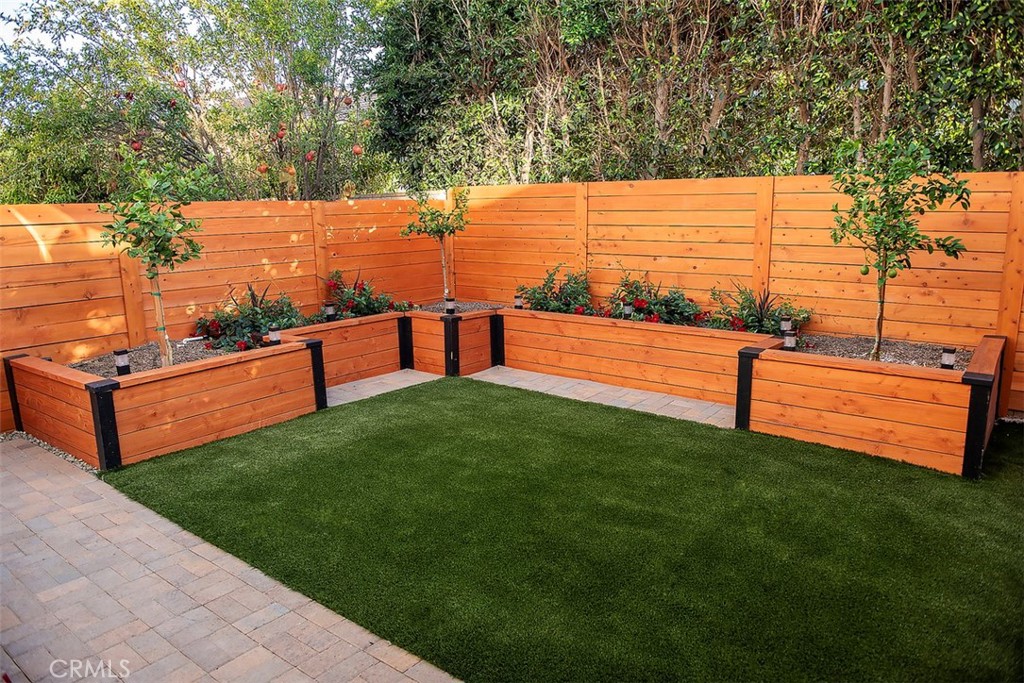 8 National Place Property Photo 43