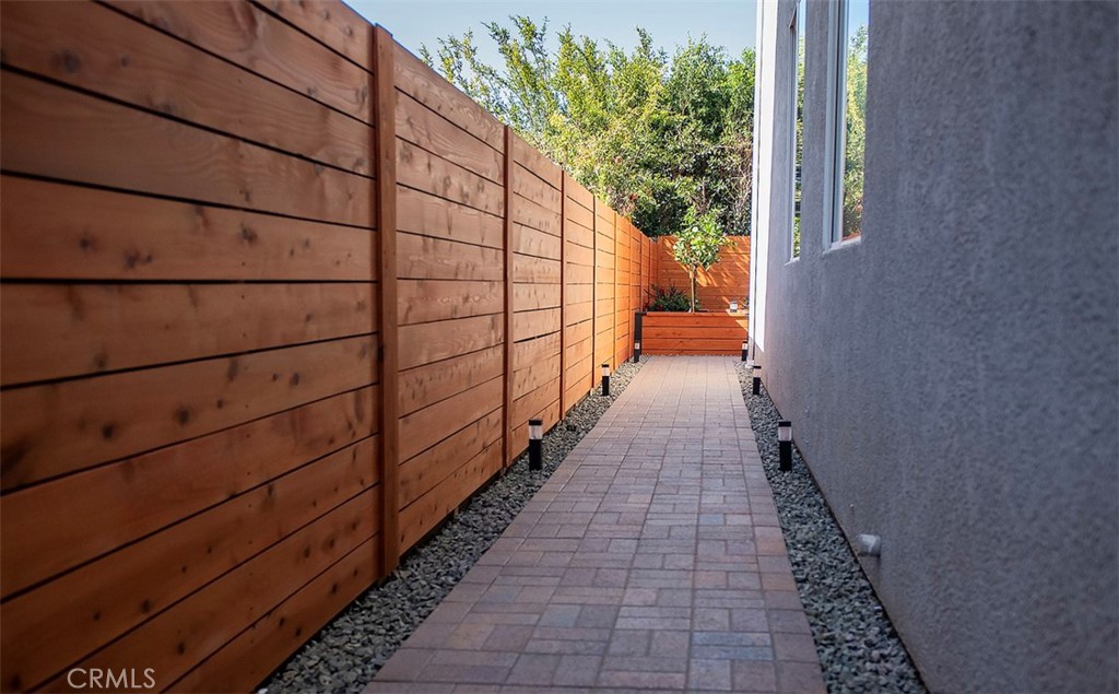 8 National Place Property Photo 44