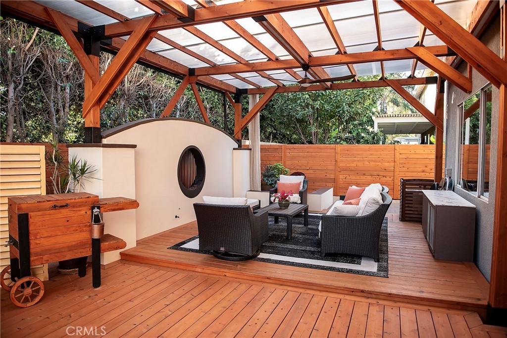 8 National Place Property Photo 47