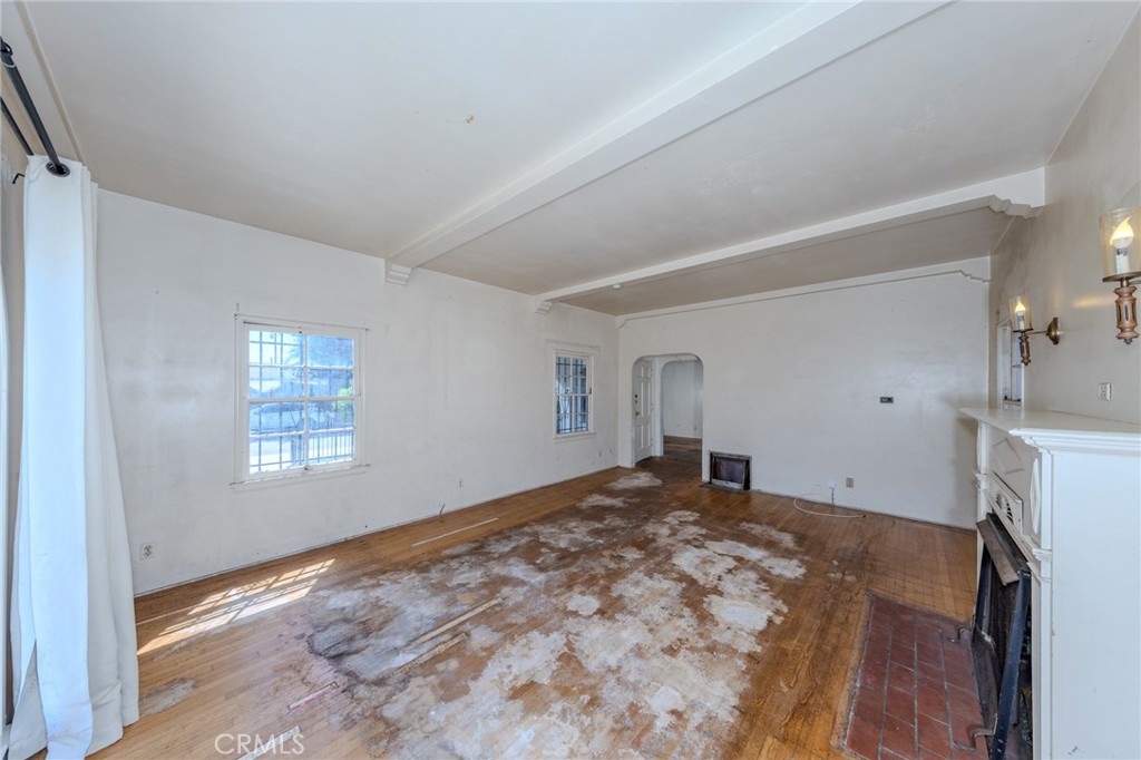 4076 Liberty Boulevard Property Photo 8