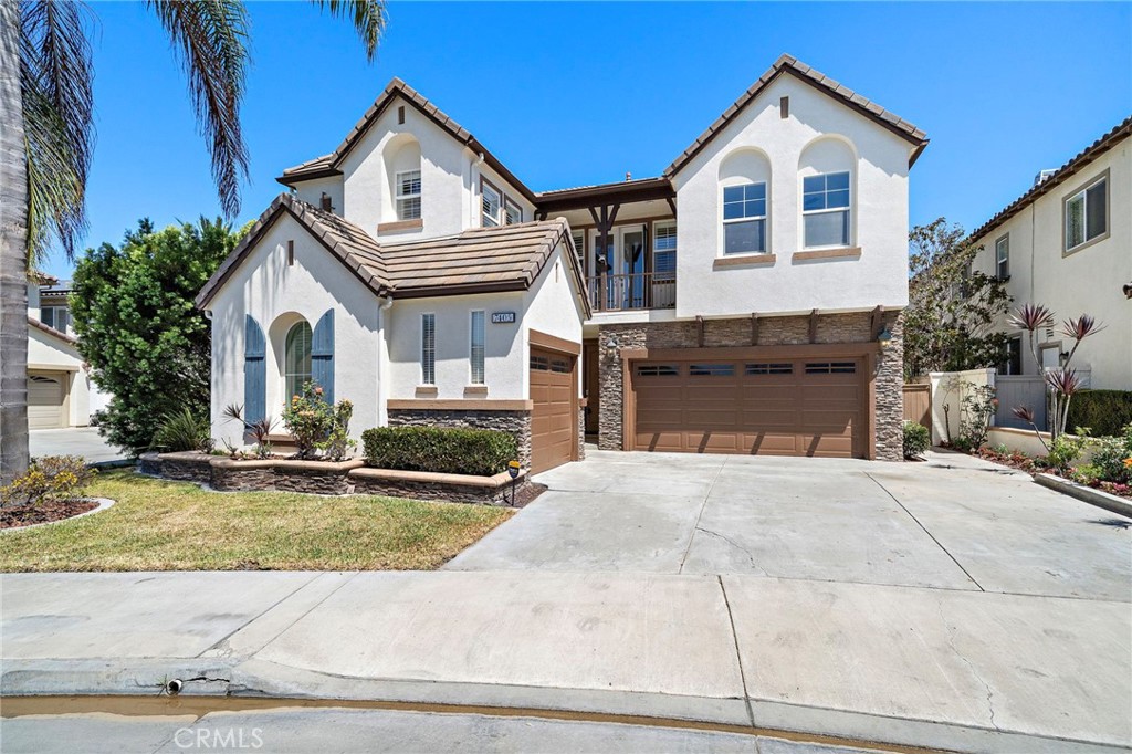 7405 Paloma Drive