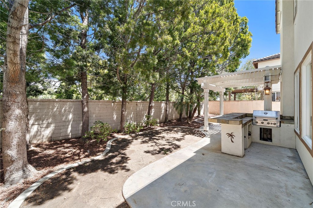 7405 Paloma Drive Property Photo 39