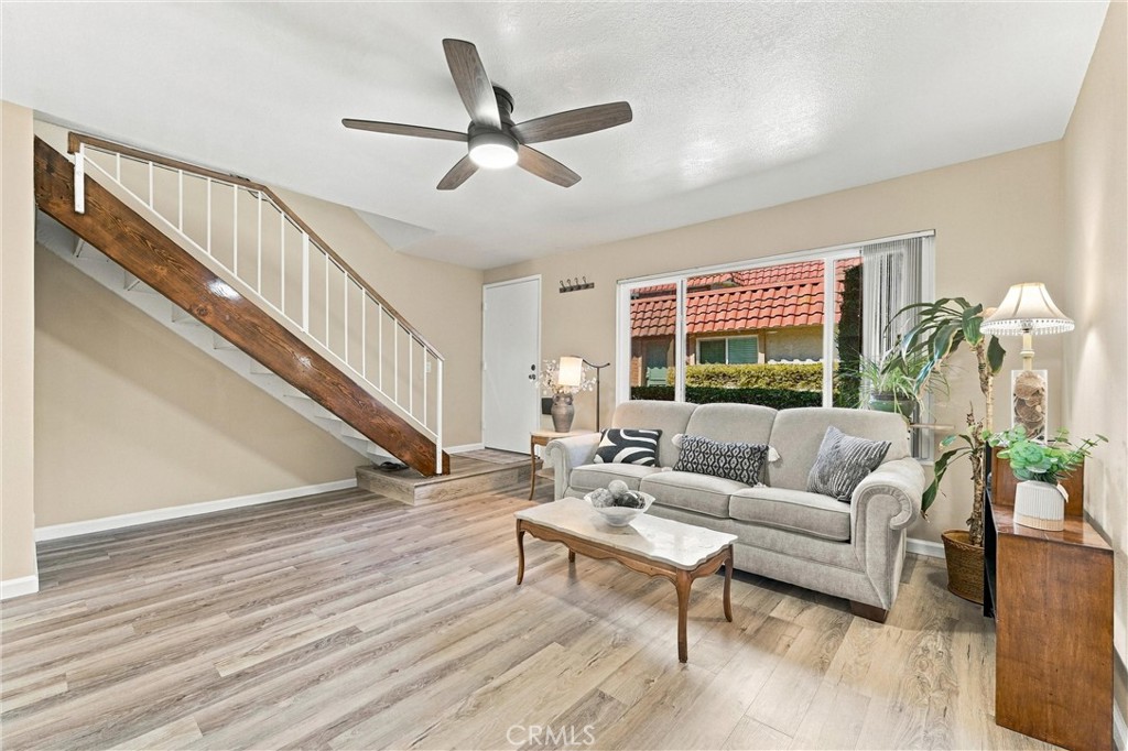 22754 Madrid Property Photo 6