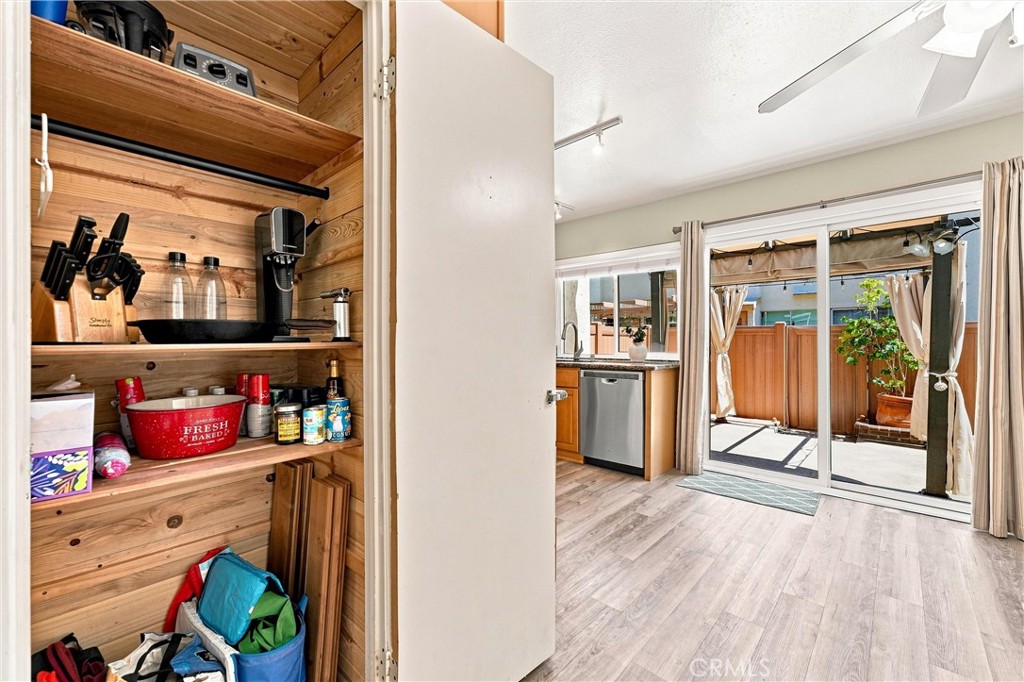 22754 Madrid Property Photo 17