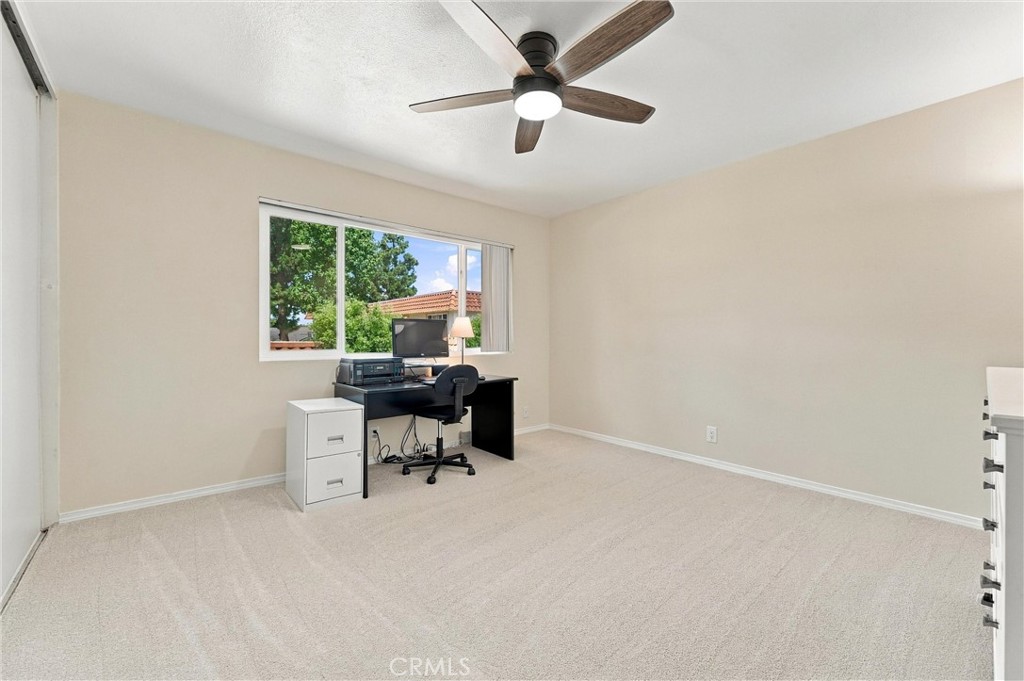 22754 Madrid Property Photo 28