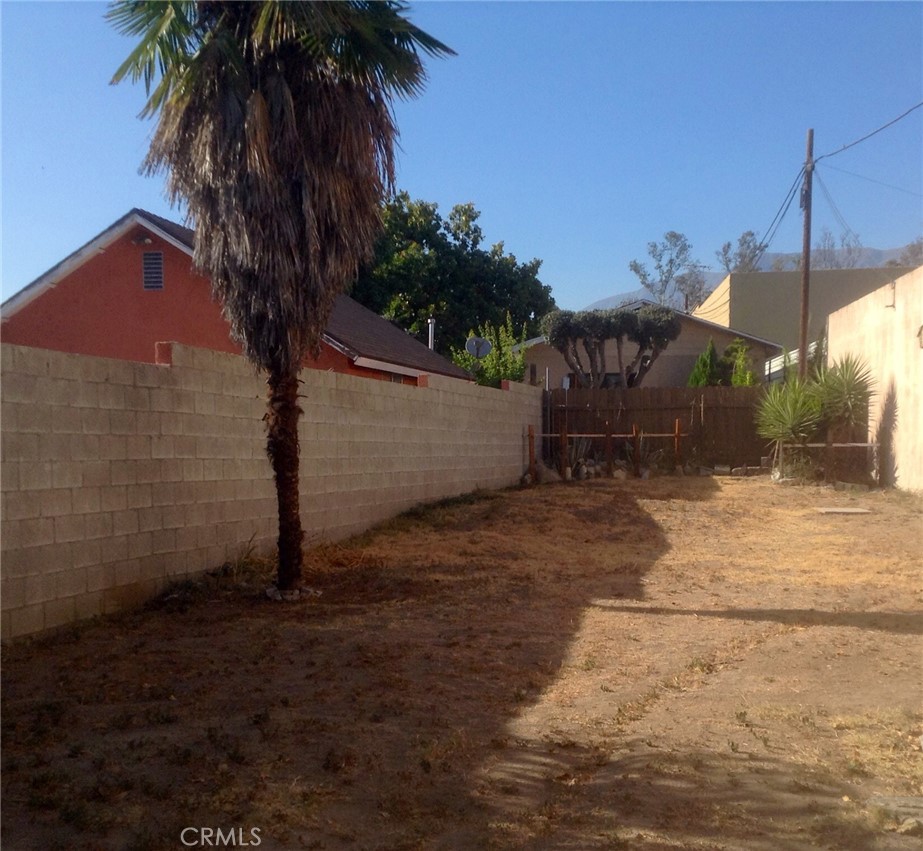 461 Del Monte Street Property Photo 6