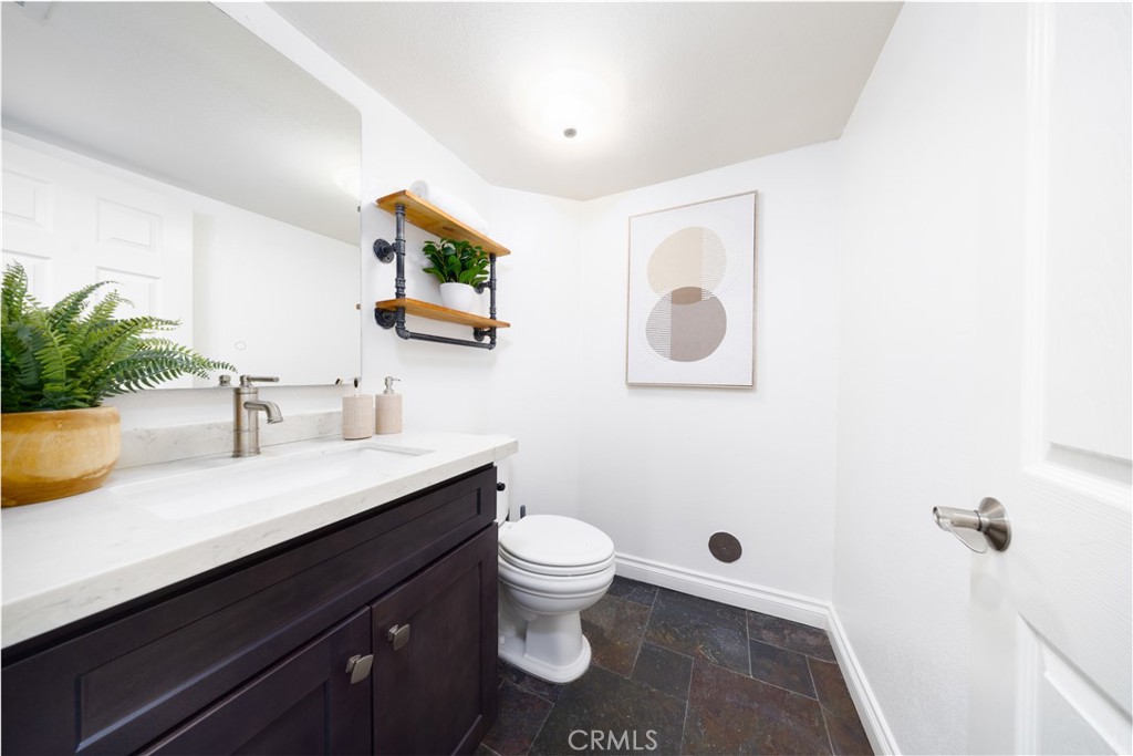 6856 Padova Court Property Photo 16