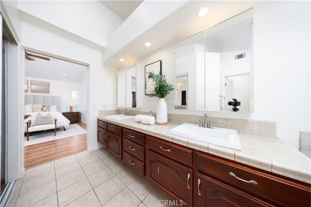 6856 Padova Court Property Photo 23