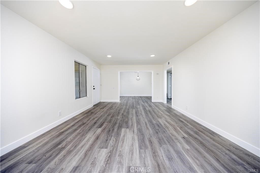 84 Clearbrook 37 Property Photo 6