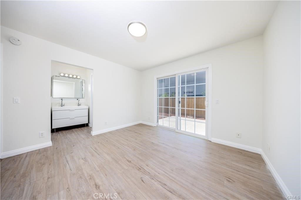 84 Clearbrook 37 Property Photo 14
