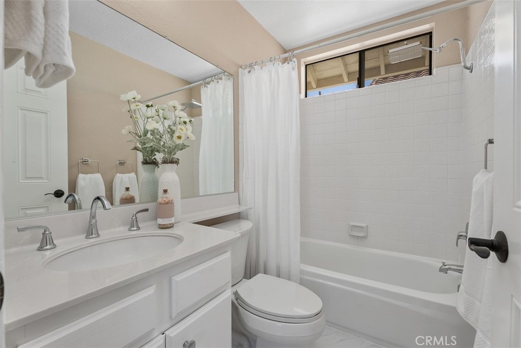 16 Crucillo Property Photo 30