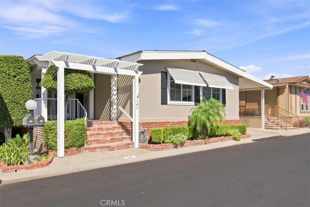5200 Irvine Blvd. #347 Property Photo 1