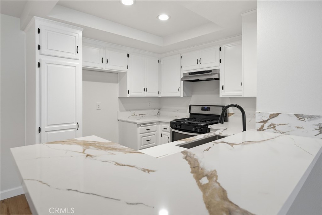 24278 El Pilar Property Photo 1