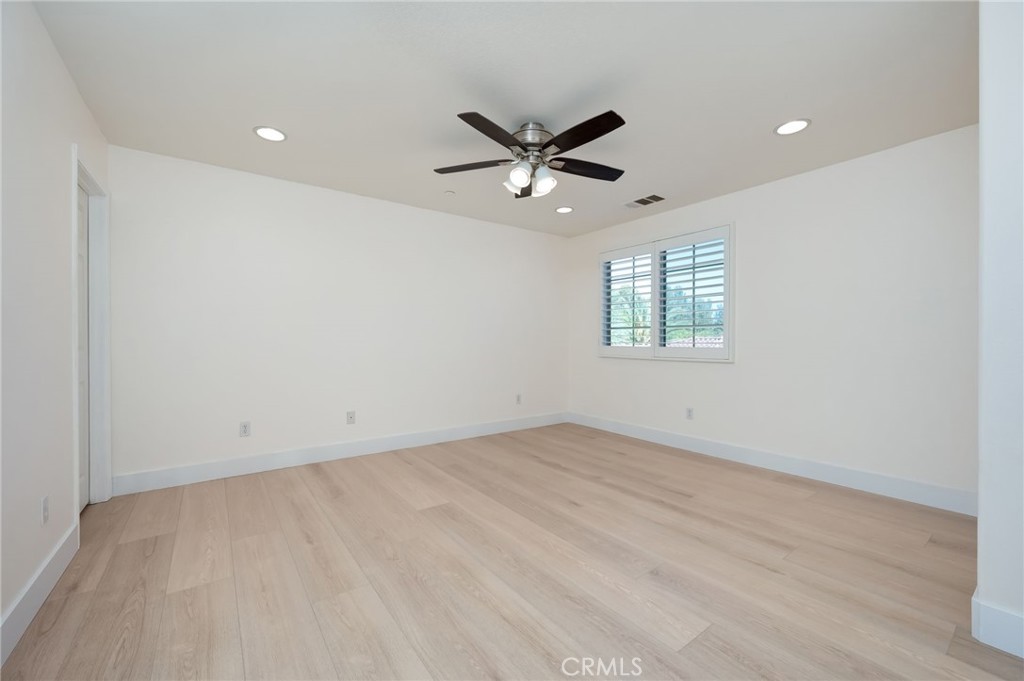 33 Silverado Property Photo 23