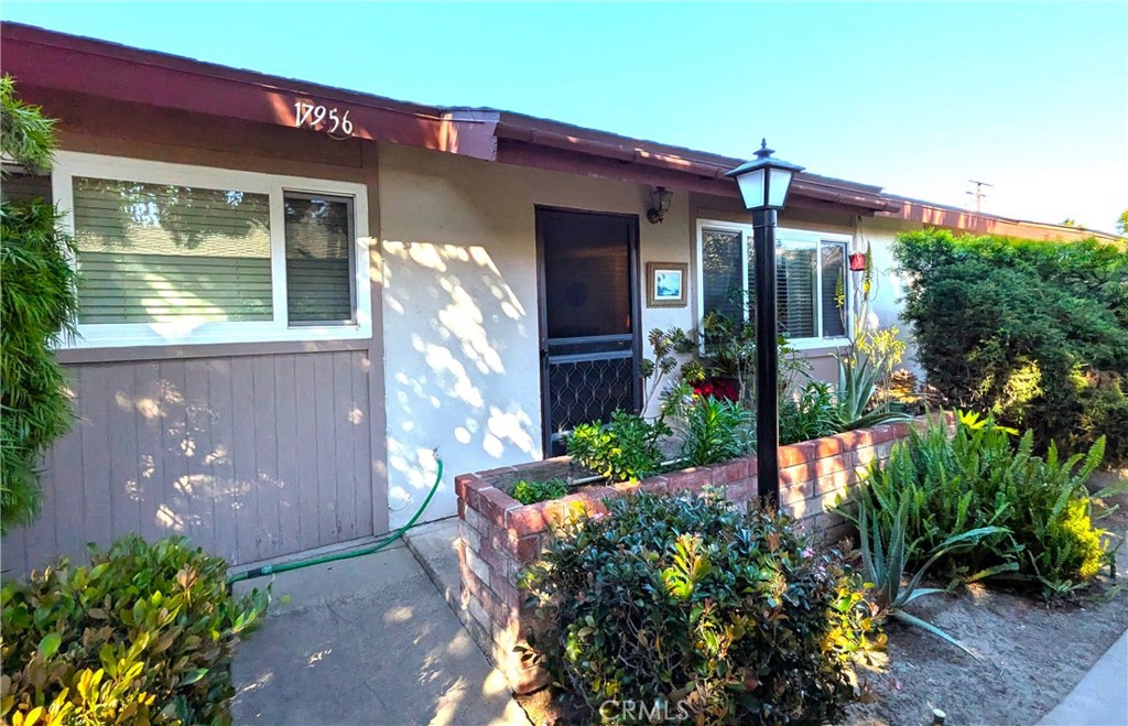 17956 Irvine Boulevard Property Photo 1