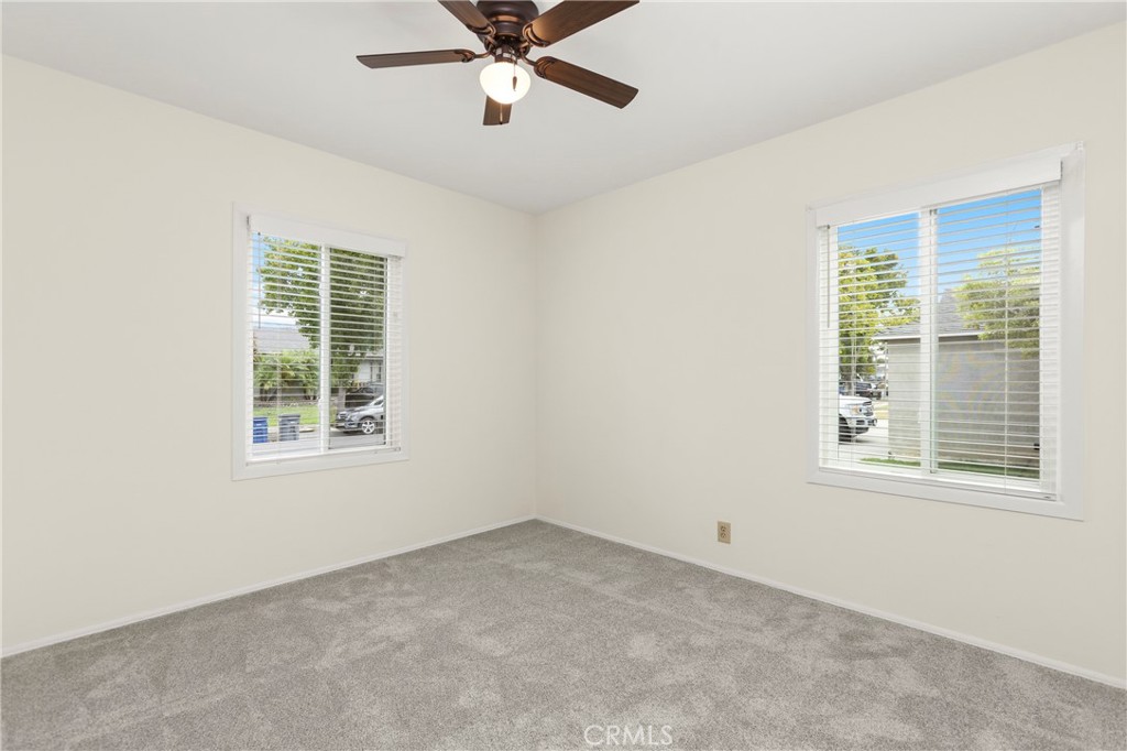 2842 Silva Street Property Photo 23