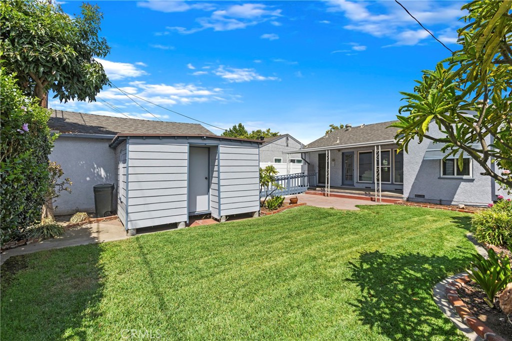 2842 Silva Street Property Photo 28