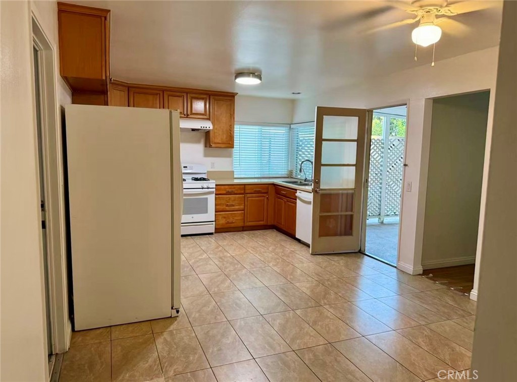 17962 Oak Leaf Property Photo 3