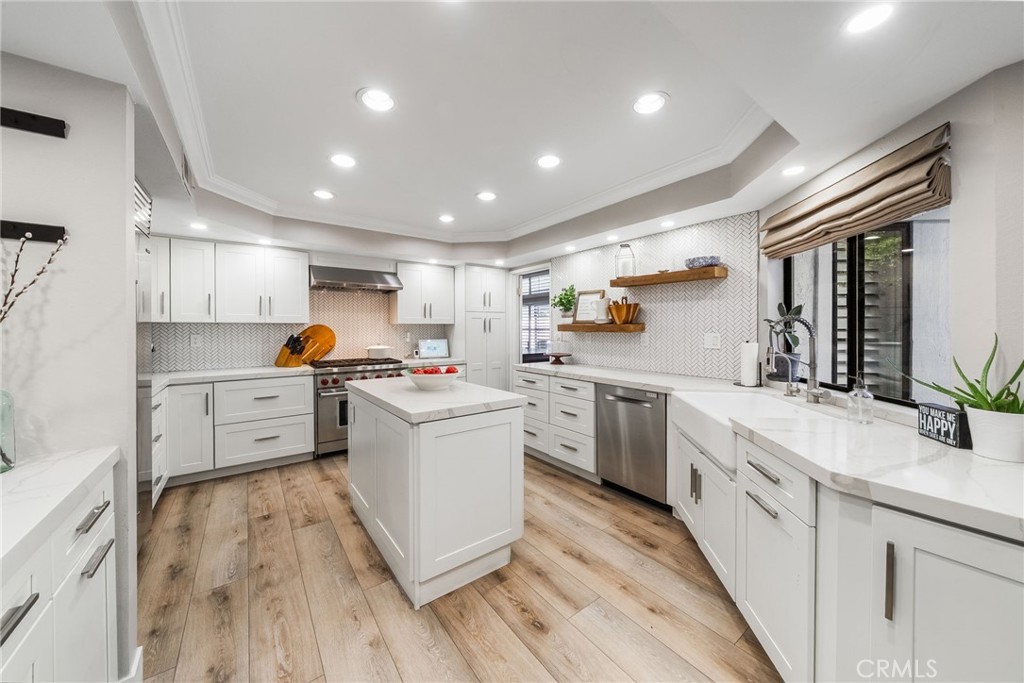 25902 Hitching Rail Property Photo 10