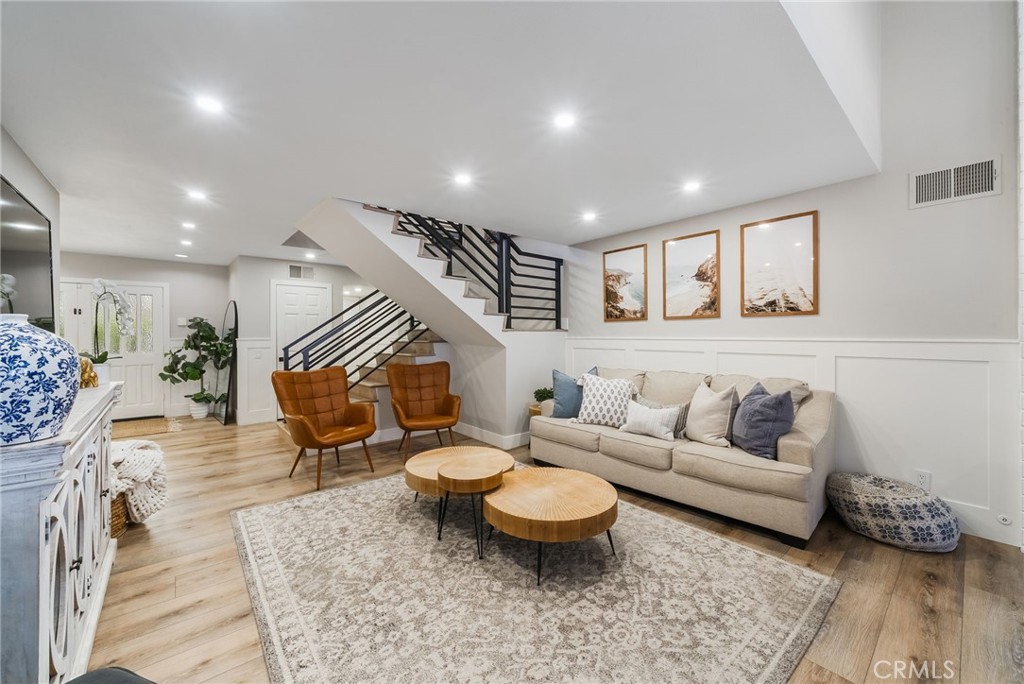 25902 Hitching Rail Property Photo 14
