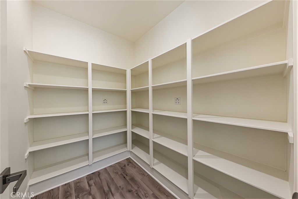 112 Green Rdg Property Photo 21