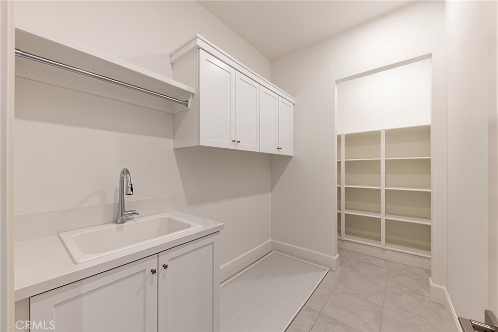112 Green Rdg Property Photo 47
