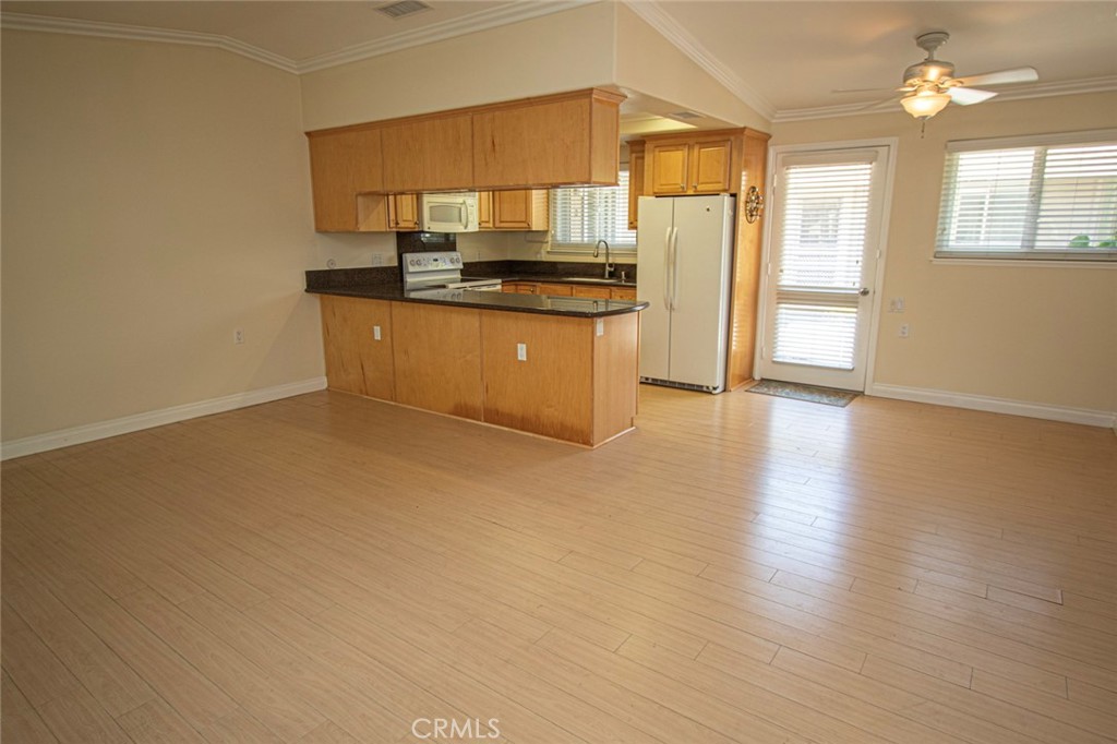513 Avenida Sevilla C Property Photo 6