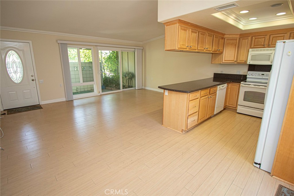 513 Avenida Sevilla C Property Photo 8
