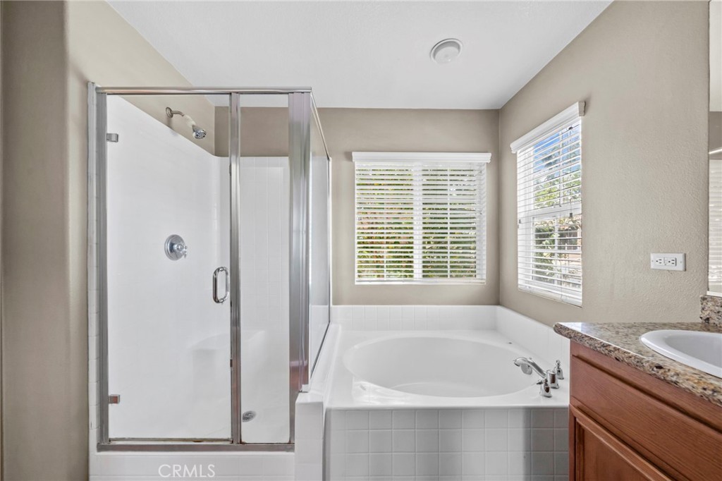 8780 Ussel Property Photo 27