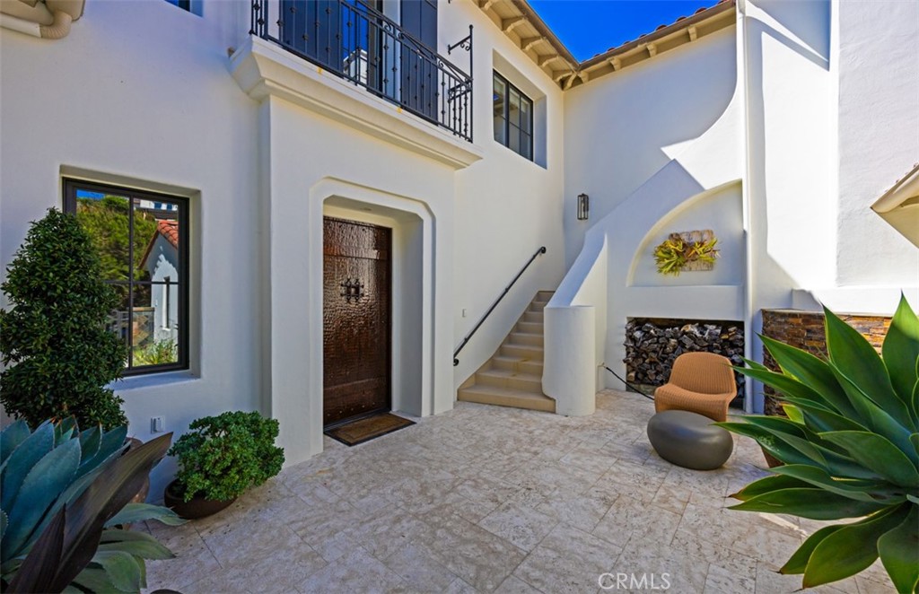 12 Tasman Sea Property Photo 4
