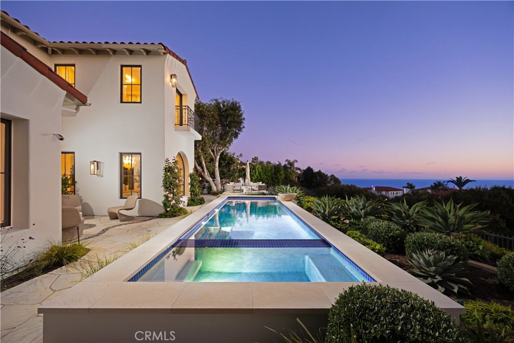 12 Tasman Sea Property Photo 7