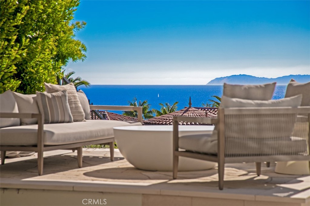 12 Tasman Sea Property Photo 46