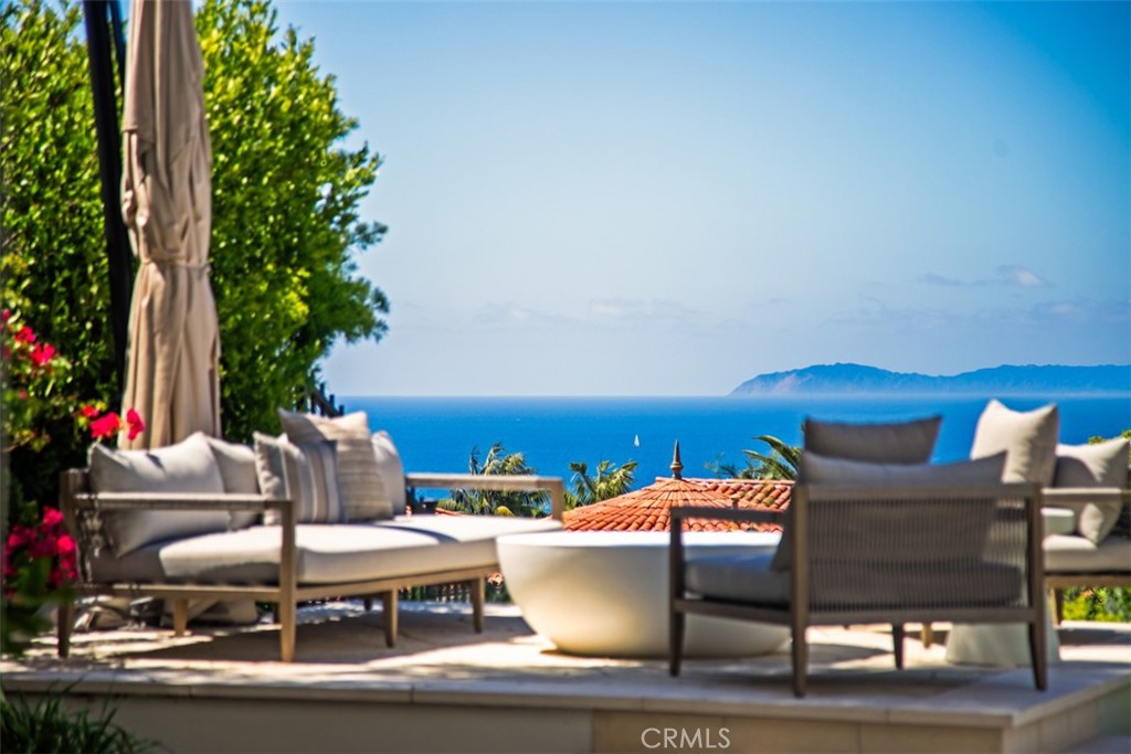 12 Tasman Sea Property Photo 48