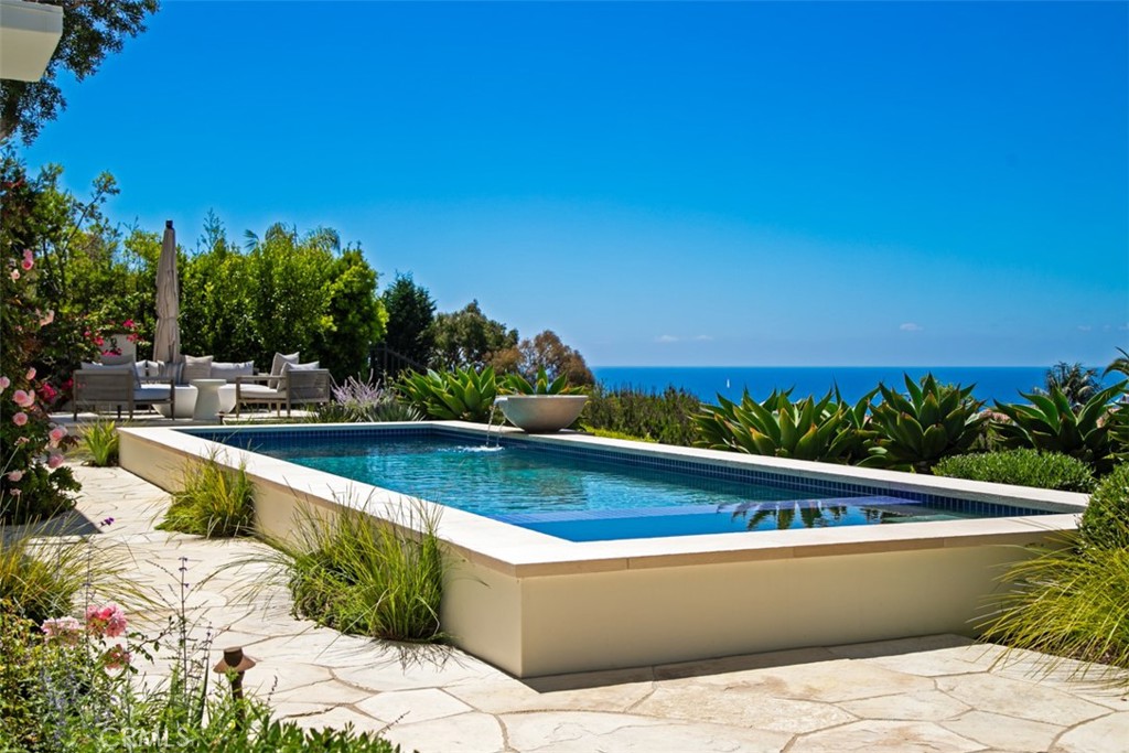 12 Tasman Sea Property Photo 51