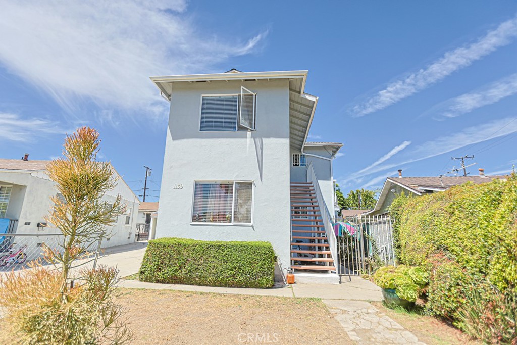 1139 E 67th Street Property Photo 10