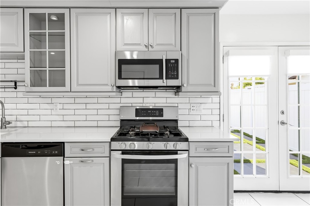 24961 Express Property Photo 8