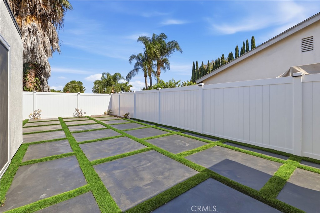 24961 Express Property Photo 19