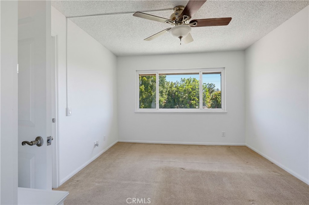 10441 Lee Way Property Photo 17