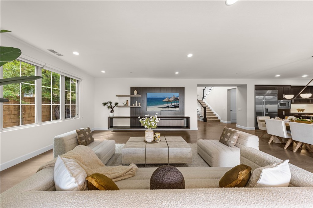 139 Sunset Property Photo 7